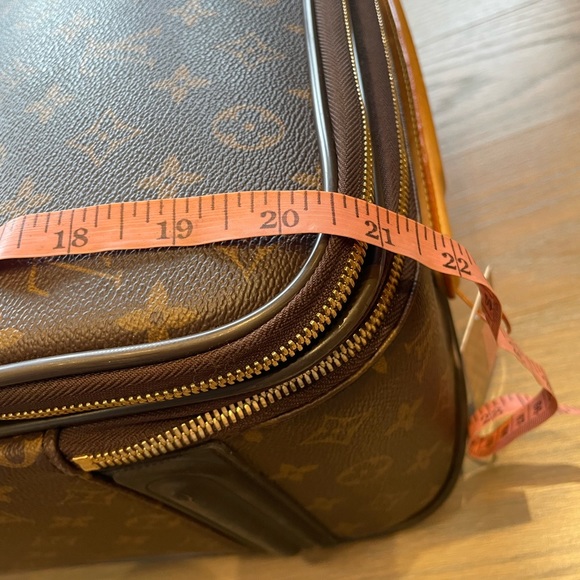 Preloved Louis Vuitton Suitcase and Keepall Bandouliere 50 - Picture 8 of 16